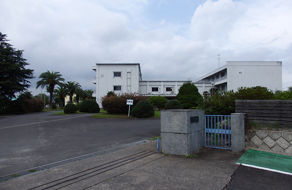 西部中学校／1,600ｍ（21分）